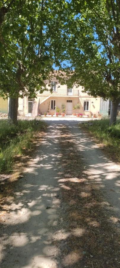 Chambre D'Hotes Mas Pekin Mas-Thibert Exterior foto